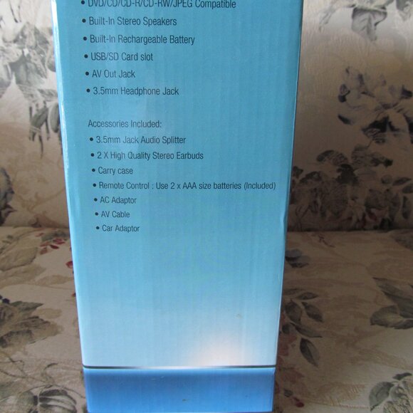 Craig Purple 9" Swivel Screen Portable DVD/CD Player w/Accessories CTFT712 NIB - Picture 6 of 15